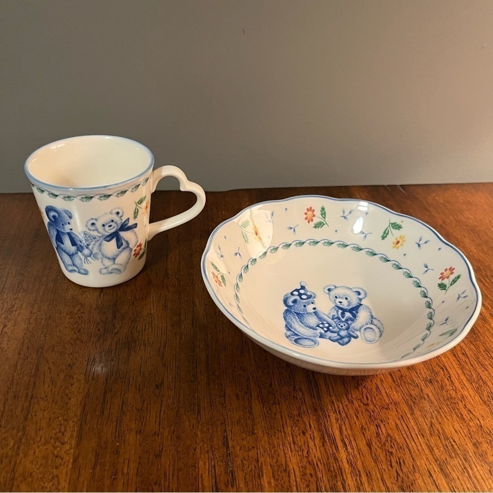 Vintage, Teddy and Honey by NIKKO. Baby China. Bowl and cup